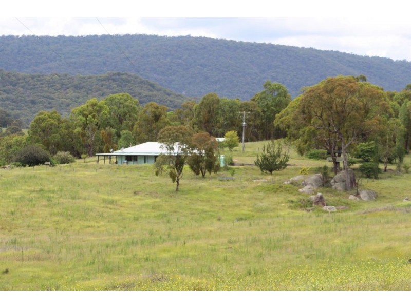 615 Sandy Flat Road, Tenterfield NSW 2372