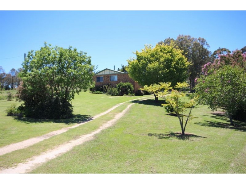 108 Millers Lane, Tenterfield NSW 2372