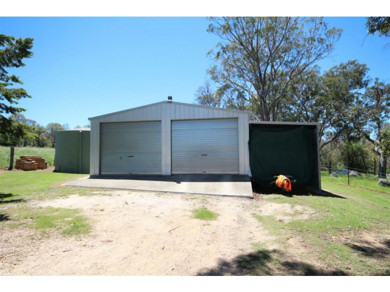 108 Millers Lane, Tenterfield NSW 2372
