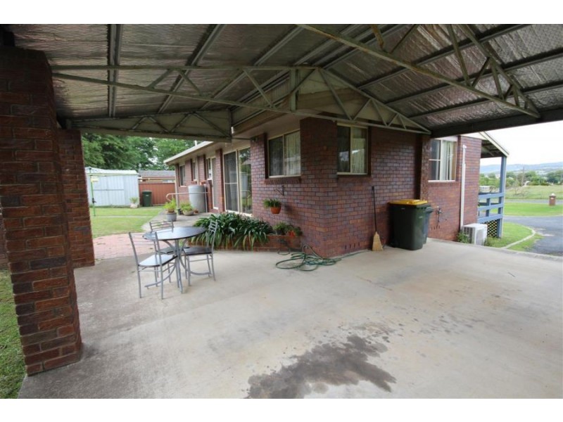 189 East Street, Tenterfield NSW 2372