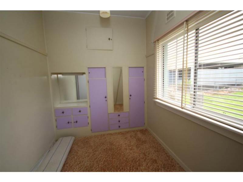 21 Phelhampton Cresent, Jennings NSW 2372