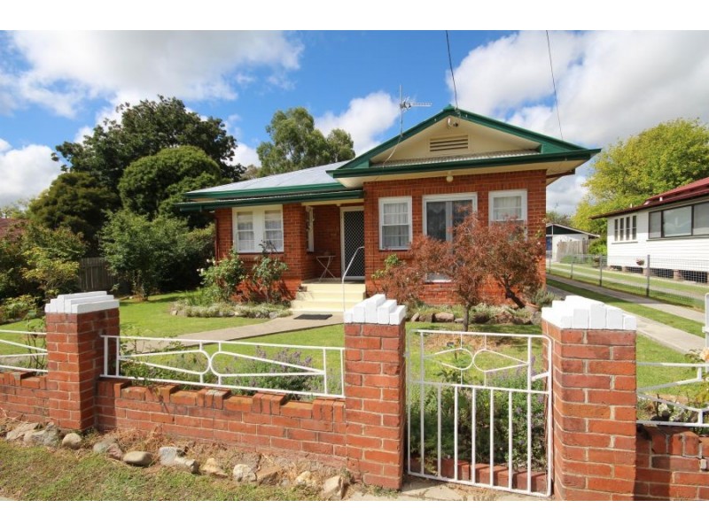 181 Manners Street, Tenterfield NSW 2372