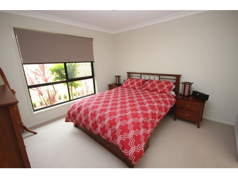 57 George Street, Tenterfield NSW 2372