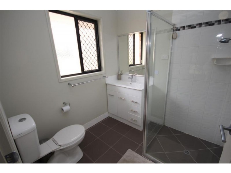 57 George Street, Tenterfield NSW 2372