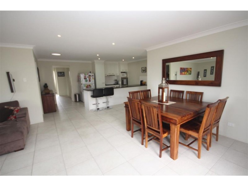 57 George Street, Tenterfield NSW 2372