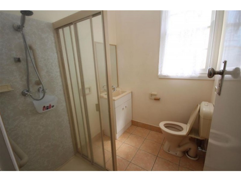 106 Douglas Street, Tenterfield NSW 2372