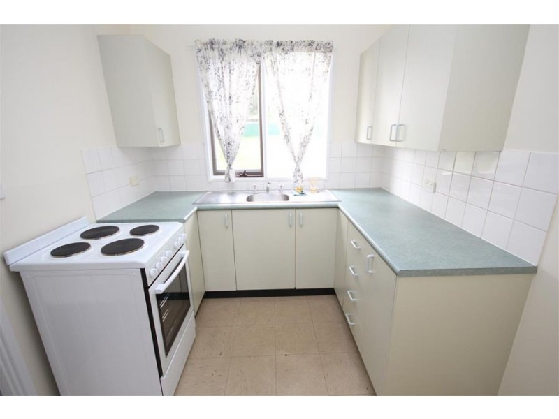 63 Logan Street, Tenterfield NSW 2372