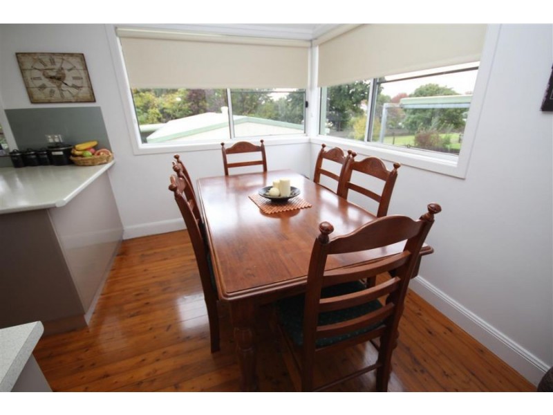 83 Martin Street, Tenterfield NSW 2372