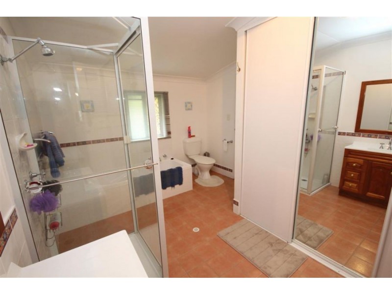 83 Martin Street, Tenterfield NSW 2372