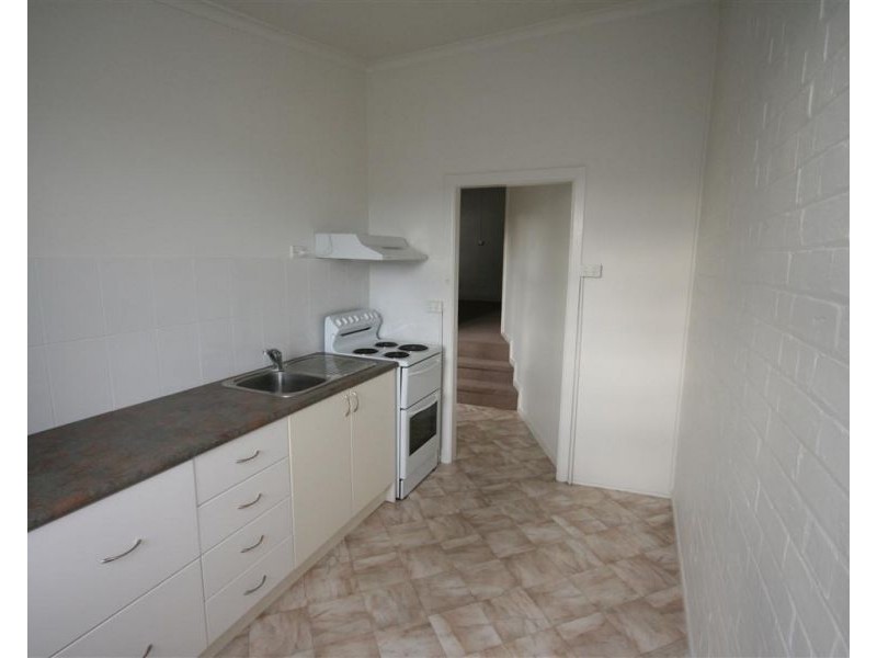 2/240 Rouse Street, Tenterfield NSW 2372