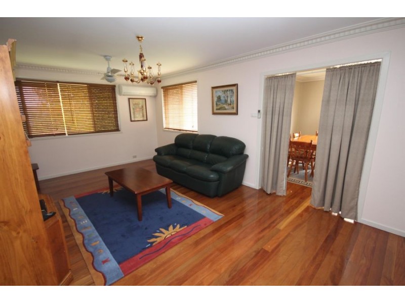 129 Wood Street, Tenterfield NSW 2372