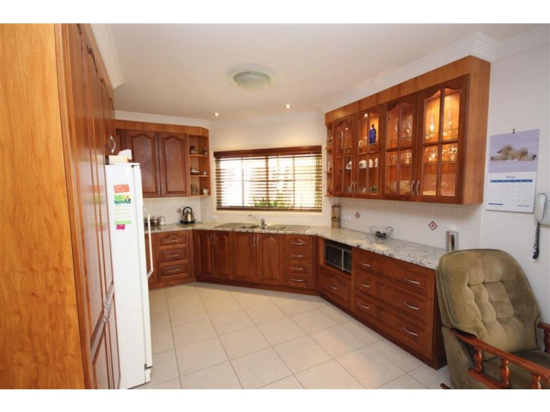 56 Petre Street, Tenterfield NSW 2372