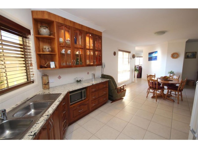 56 Petre Street, Tenterfield NSW 2372