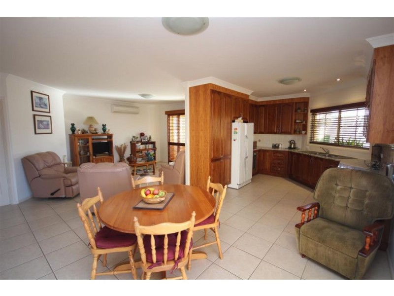 56 Petre Street, Tenterfield NSW 2372