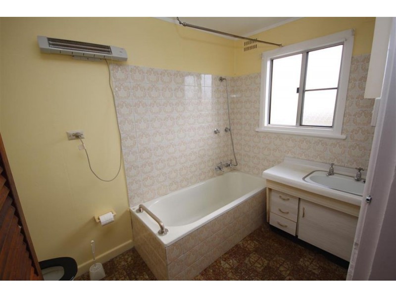 8781 New England Highway, Tenterfield NSW 2372