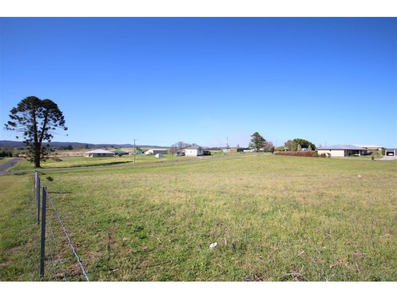 Lot 1 CNR Wood & Cowper Street, Tenterfield NSW 2372
