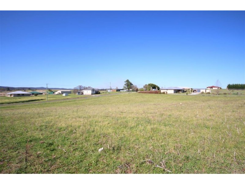 Lot 1 CNR Wood & Cowper Street, Tenterfield NSW 2372