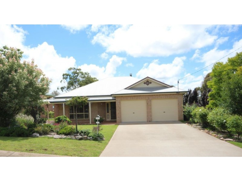 117 Duncan Street, Tenterfield NSW 2372