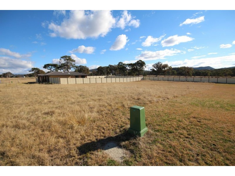 3 Parkes Drive, Tenterfield NSW 2372