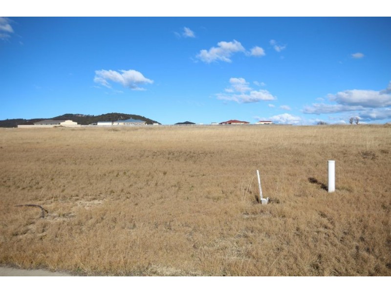 10 Parkes Drive Saddlers Estate, Tenterfield NSW 2372