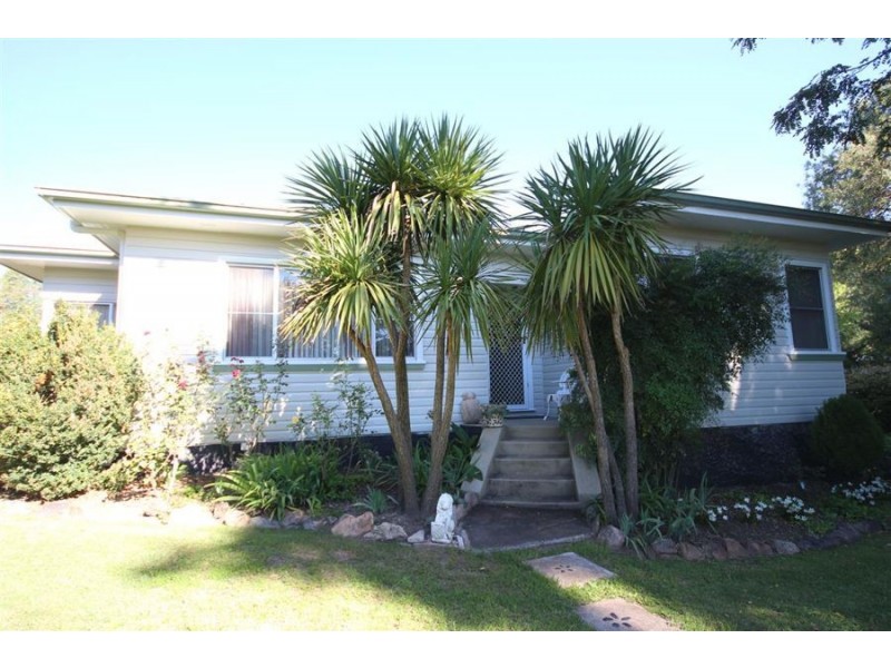 191 Logan Street, Tenterfield NSW 2372