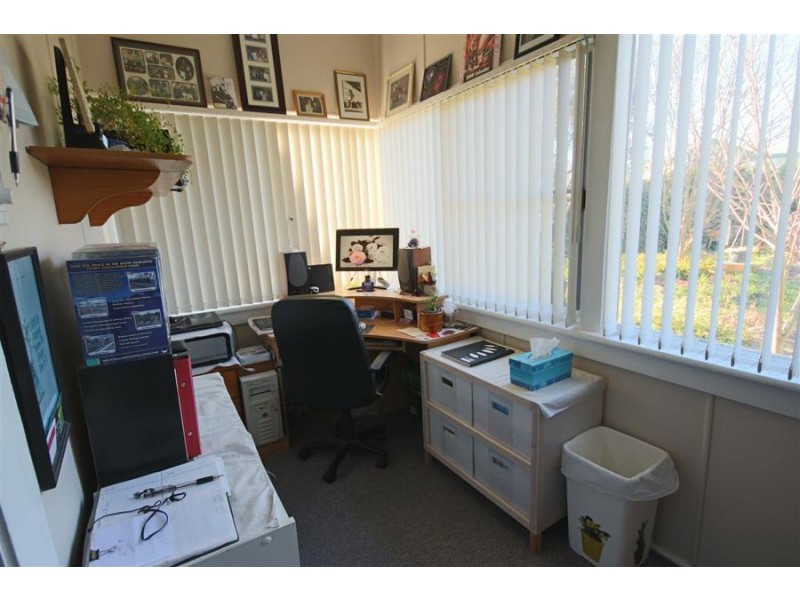 191 Logan Street, Tenterfield NSW 2372