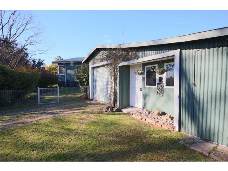 191 Logan Street, Tenterfield NSW 2372