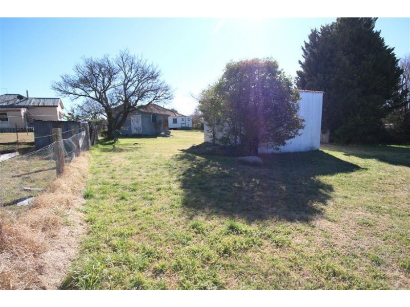 51 Molesworth Street, Tenterfield NSW 2372