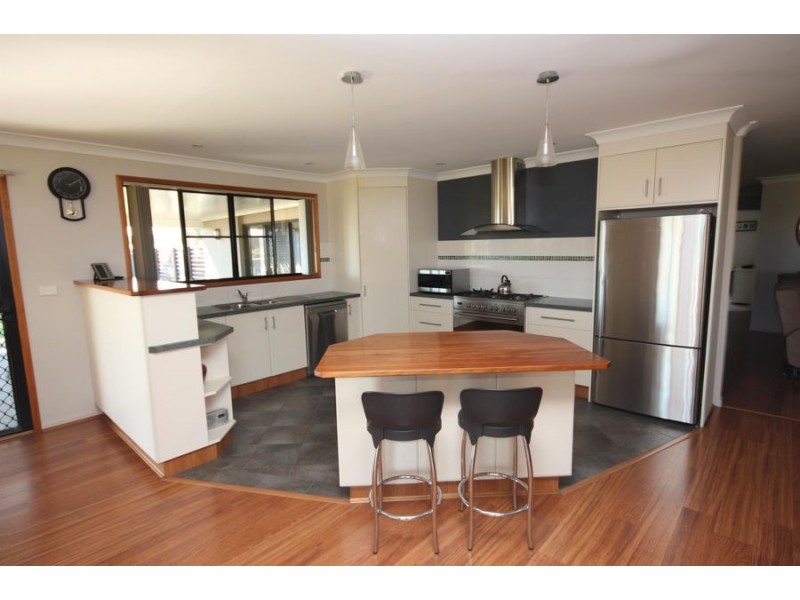 103 Millers Lane, Tenterfield NSW 2372