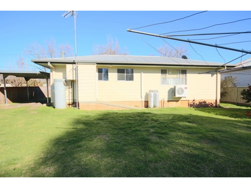 146 Bulwer Street, Tenterfield NSW 2372