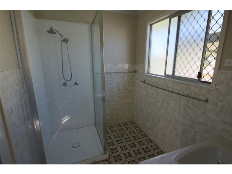 146 Bulwer Street, Tenterfield NSW 2372