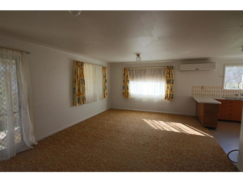146 Bulwer Street, Tenterfield NSW 2372