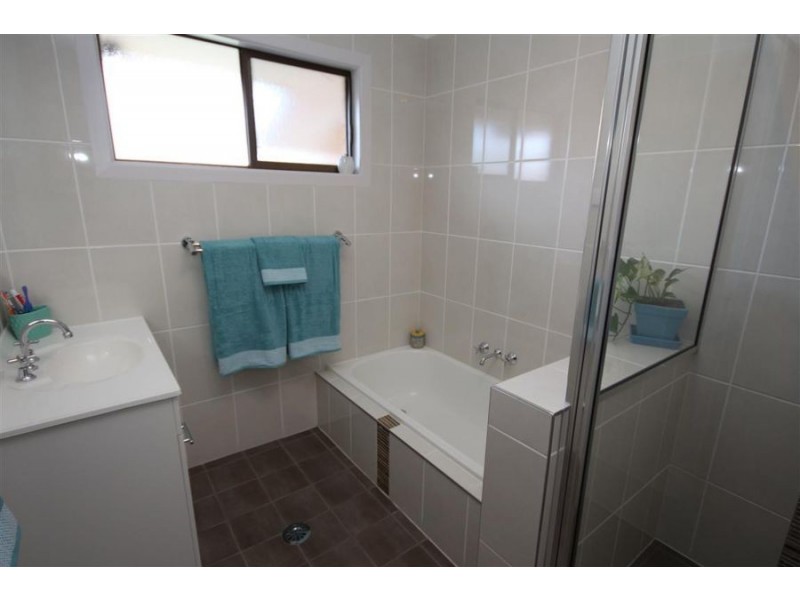 173 High Street, Tenterfield NSW 2372