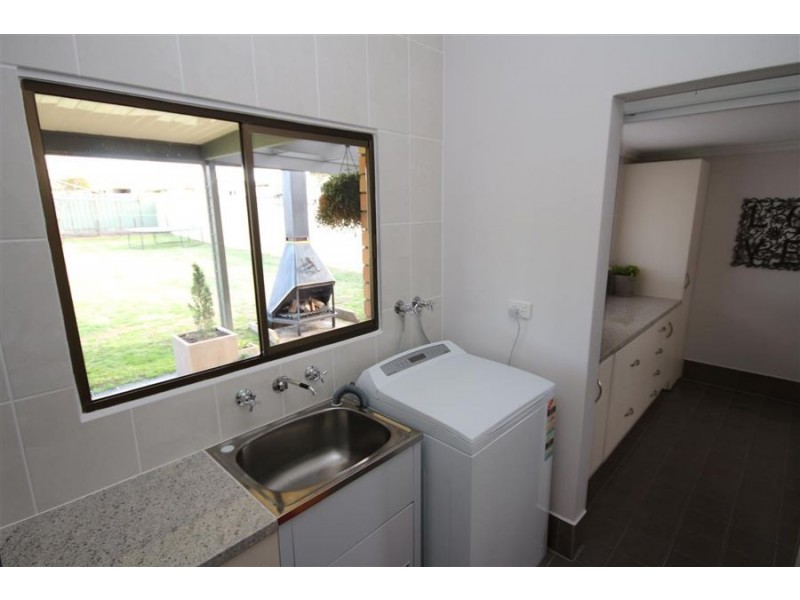 173 High Street, Tenterfield NSW 2372