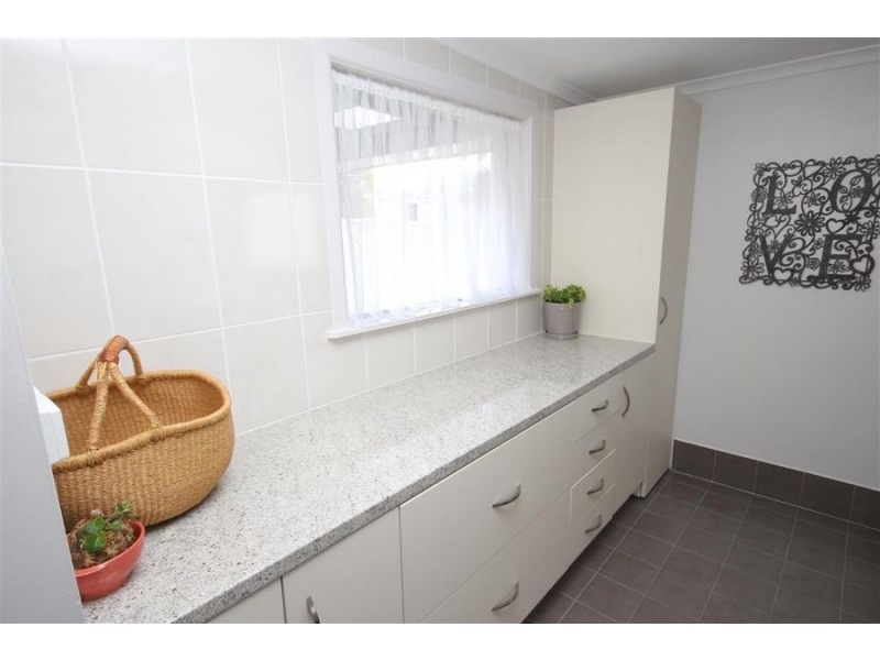 173 High Street, Tenterfield NSW 2372