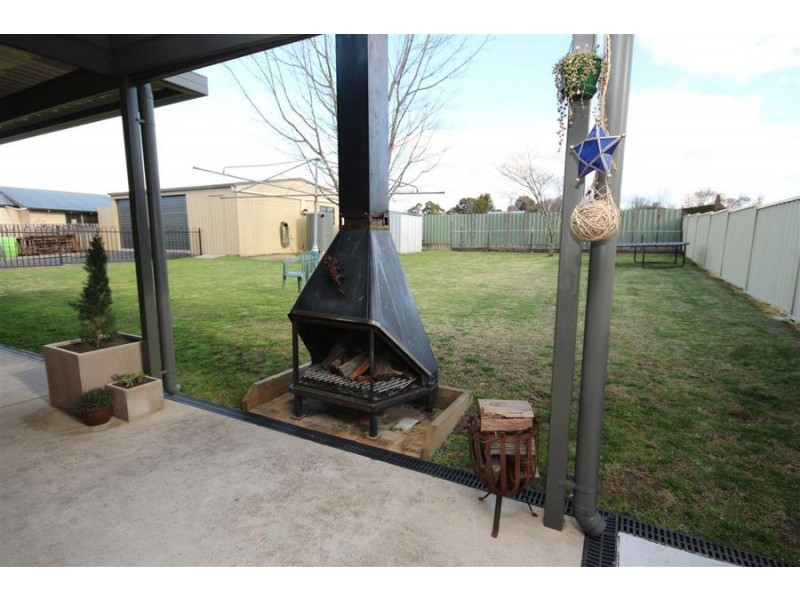 173 High Street, Tenterfield NSW 2372