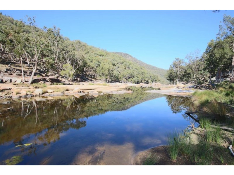 887 Bluff River Road, Tenterfield NSW 2372