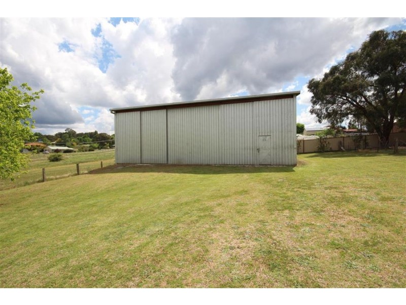 112 Duncan Street, Tenterfield NSW 2372