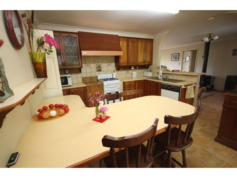 112 Duncan Street, Tenterfield NSW 2372