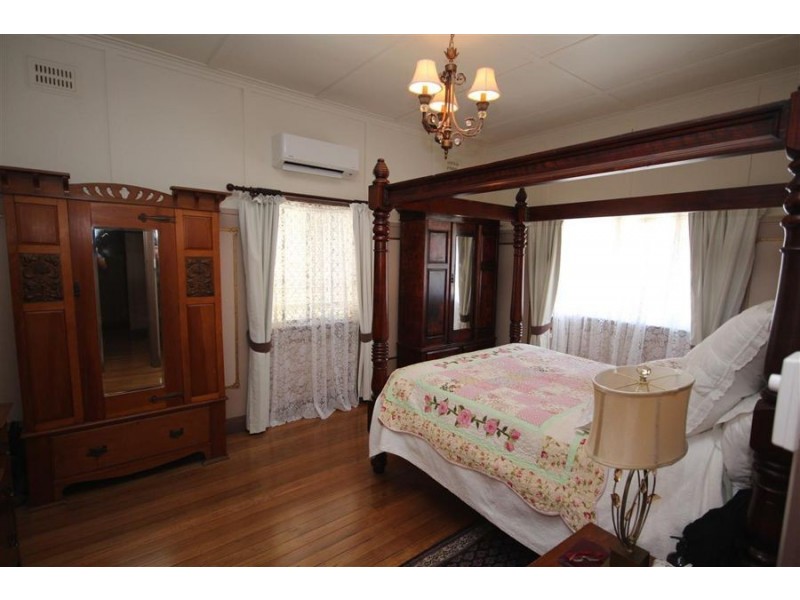 86 High Street, Tenterfield NSW 2372