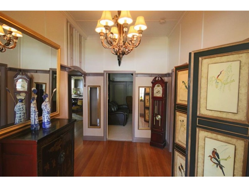 86 High Street, Tenterfield NSW 2372