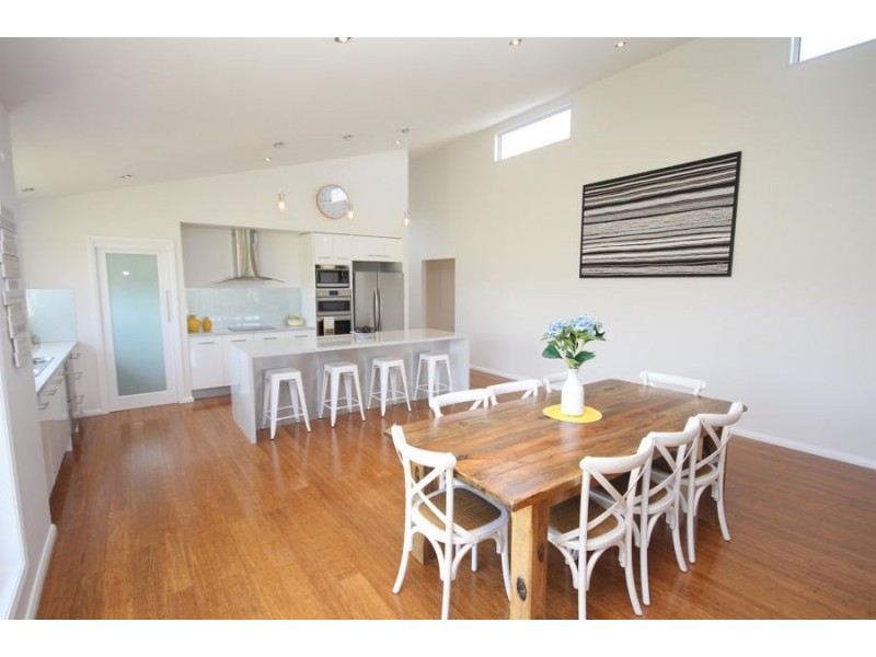 27 Millers Lane, Tenterfield NSW 2372