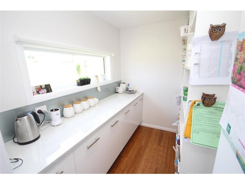 27 Millers Lane, Tenterfield NSW 2372