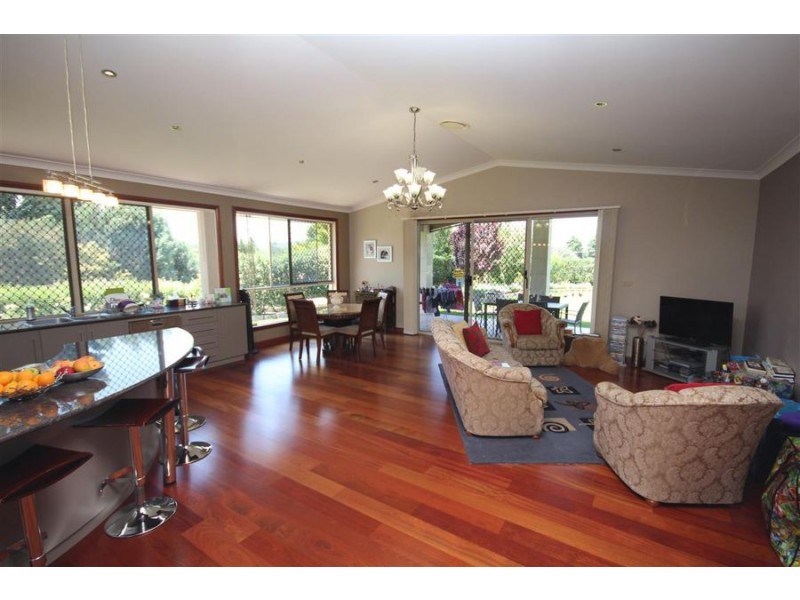 123 Drummond Street, Tenterfield NSW 2372