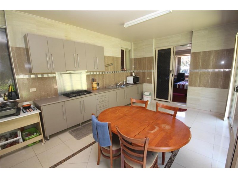 123 Drummond Street, Tenterfield NSW 2372