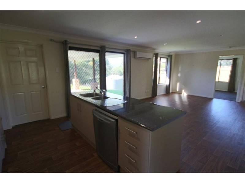 49 Riley Street, Tenterfield NSW 2372