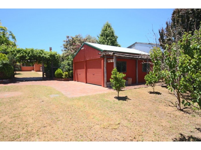 50 Wood Street, Tenterfield NSW 2372