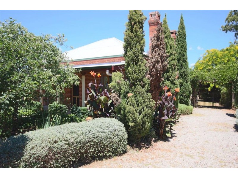 50 Wood Street, Tenterfield NSW 2372