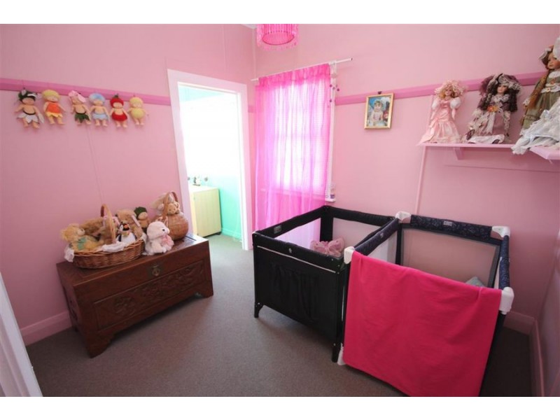 139 Petrie Street, Tenterfield NSW 2372