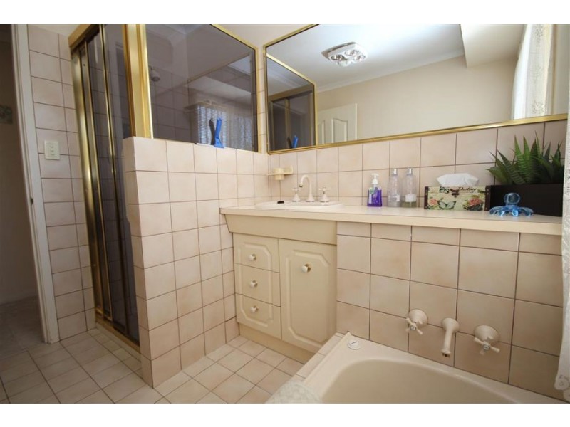 81 Wood Street, Tenterfield NSW 2372